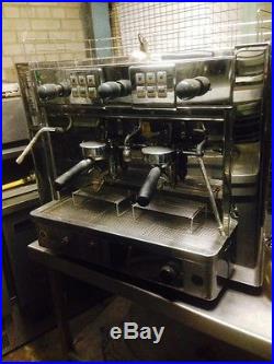 2 GROUP COMMERCIAL ESPRESSO/CAPPUCCINNO COFFEE MACHINE WITH GRINDER