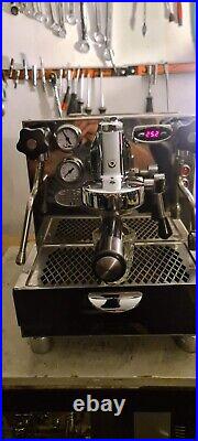 Alex Izzo duetto espresso coffee machine