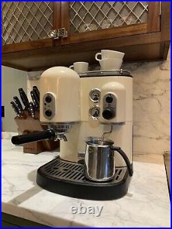 Almond Cream Kitchenaid Artisan Coffee Machine for a perfect coffee