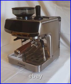 Bean to Cup high-performance semi-automatic coffee machine