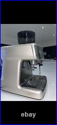Breville Barista Max, coffee machine with milk frother and grinder