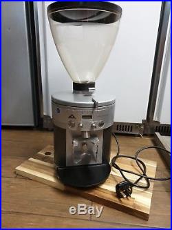 Commercial coffee bean / espresso grinder Mahlkonig K30