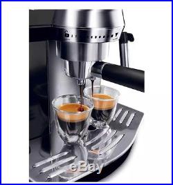DELONGHI EC820. B 15 Bar Pump Espresso / Coffee Machine / Beverage, in Black