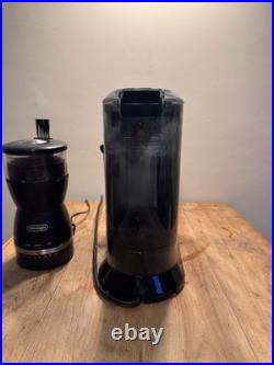 DeLonghi Dedica EC685. M 2 Cup Coffee Machine Red with grinder