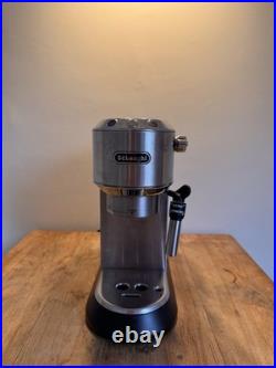 DeLonghi Dedica EC685. M 2 Cup Coffee Machine Silver DeLonghi Dedica EC685. M 2 Cup Coffee Machine Silver