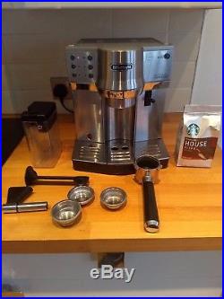 DeLonghi EC860. M espresso coffee machine. Automatic latte and cappuccino maker