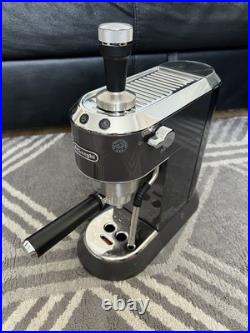 DeLonghi EC885. GY Dedica Arte Espresso Coffee Maker with Milk Frothing Wand DeLonghi EC885. GY Dedica Arte Espresso Coffee Maker with Milk Frothing Wand