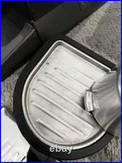 DeLonghi EC885. GY Dedica Arte Espresso Coffee Maker with Milk Frothing Wand