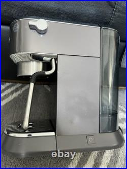 DeLonghi EC885. GY Dedica Arte Espresso Coffee Maker with Milk Frothing Wand