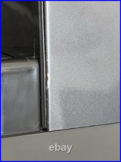 DeLonghi EC885. GY Dedica Arte Espresso Coffee Maker with Milk Frothing Wand