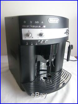 DeLonghi Magnifica ESAM3000. B Bean to Cup Coffee Espresso Machine