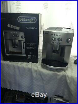 DeLonghi Magnifica ESAM 4200. S Coffee And Espresso Machine