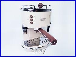 DeLonghi Pump Espresso Coffee Machine Icona Vintage ECOV311BG Cream