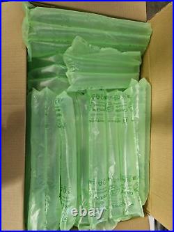 De'Longhi Dedica Arte Coffee Machine Beige (Dirty/Scratched/Missing Accs) B+