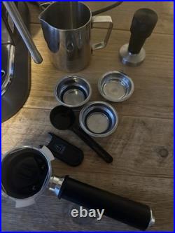 De'Longhi Dedica Arte EC885. M Espresso Machine Grey