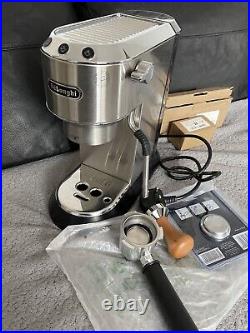 De'Longhi Dedica Arte EC885. M Manual Espresso Coffee Maker With Milk Frothing