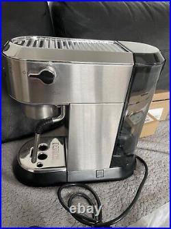 De'Longhi Dedica Arte EC885. M Manual Espresso Coffee Maker With Milk Frothing