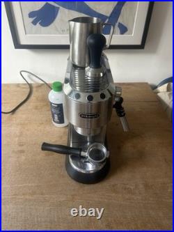 De'Longhi Dedica EC685M Espresso Coffee Machine Silver BUNDLE