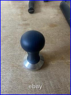 De'Longhi Dedica EC685M Espresso Coffee Machine Silver BUNDLE