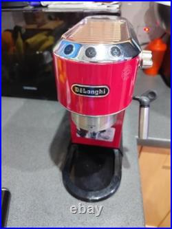 De'Longhi Dedica Espresso Coffee Machine EC680 Red