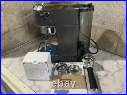 De'Longhi EC885. GY Dedica Arte Espresso Coffee Machine 15 bar Grey De'Longhi EC885. GY Dedica Arte Espresso Coffee Machine 15 bar Grey