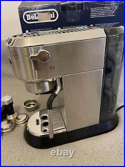 De'Longhi EC885. M Dedica Arte Espresso Coffee Machine, Silver