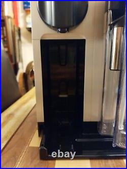 De'Longhi EN750. MB Nespresso Pod Coffee Machine Maker 1400W 1.3L Silver