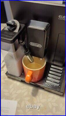 De'Longhi Eletta ECAM 44.660. B 2 Cups Bean to Cup Cappucino Coffee Maker Black
