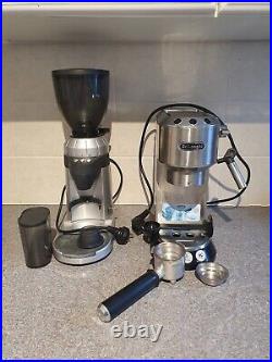 De'Longhi Espresso machine Metal + Coffee grinder