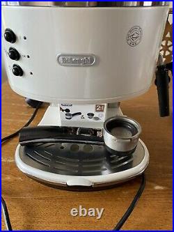 De'Longhi Icona Espresso Coffee Machine Beige (0132106117) with Original Box