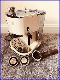 De'Longhi Icona Espresso Coffee Machine ECOV310. BG Cream Excellent Condition