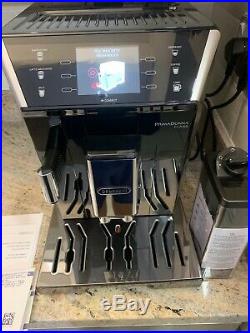 De'Longhi PrimaDonna Class Bean To Cup Coffee Machine ECAM55X. 55 Bluetooth