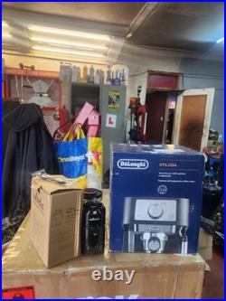 De'Longhi Stilosa EC260. CR Barista Espresso Machine Cream & coffee grinder