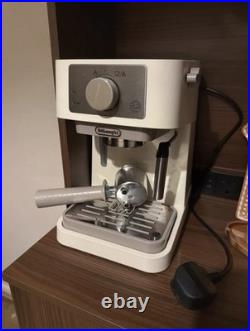 De'Longhi Stilosa Manual Coffee Espresso Machine EC260CR Cream