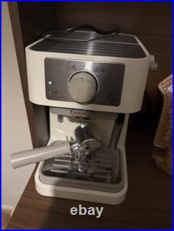 De'Longhi Stilosa Manual Coffee Espresso Machine EC260CR Cream