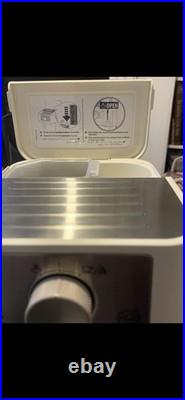 De'Longhi Stilosa Manual Coffee Espresso Machine EC260CR with Cappuccino System