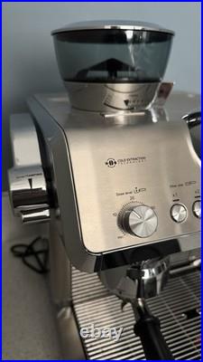 De'longhi La Specialista Opera Coffee Machine. EC9555. M