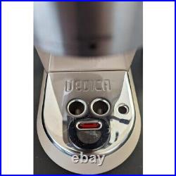 Delonghi EC885BG Dedica Arte Espresso Coffee Machine in Cream Customer Return