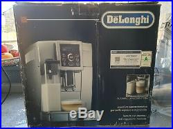 Delonghi bean to cup ECAM23.450. S espresso coffee machine black silver GWO