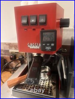 Gaggia Classic Evo Pro 2023 Expresso Coffee Machine In Excellent Condition. Red