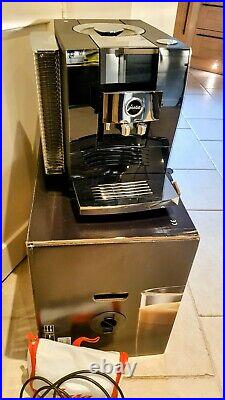 Jura 15423 Z10 Bean to Cup Automatic Coffee Machine does cold brew