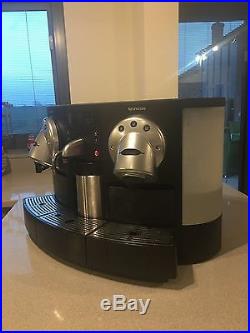 Nespresso Gemini CS220 cs 220 PRO espresso coffee machine inc £1000 capsules