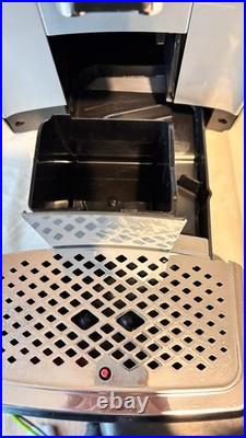 Philips Fully Automatic LatteGo Coffee machine 3200 Series