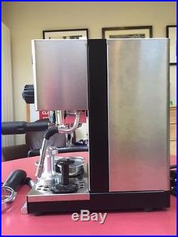 Rancilio Silvia Espresso Coffee Machine Better Gaggia Classic. + set of cups