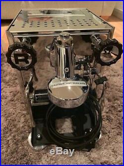 Rocket Espresso Appartamento Coffee Machine (White)