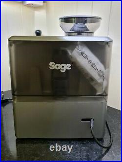 SAGE Barista Express Bean to Cup Coffee Machine -BES875 BSS / Silver
