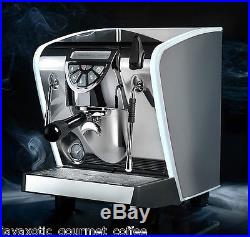 Simonelli Musica Lux Volumetric Coffee Espresso Cappuccino Machine Mmusicalux01