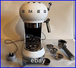 Smeg ECF01WHUK 15 Coffee Machine White