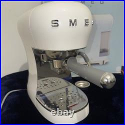 Smeg ECF02WHUK Retro White Coffee Espresso Maker 15 Bar Steam Wand Machine