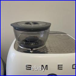Smeg Espresso Coffee Machine with Grinder, EGF03WHUK, White Smeg Espresso Coffee Machine with Grinder, EGF03WHUK, White